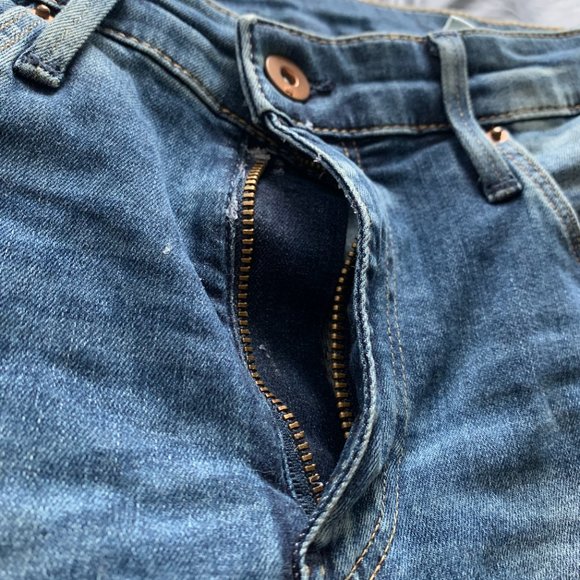 Straight Leg Blue Jeans - Picture 3 of 4